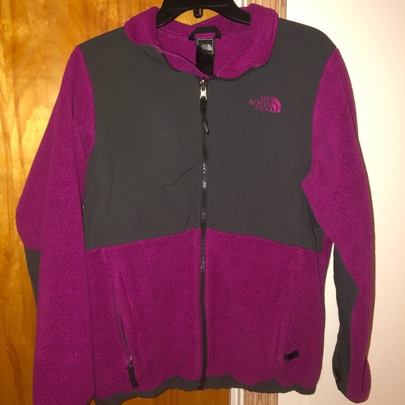 The North Face Jackets & Blazers - THE NORTH FACE JACKET - USED